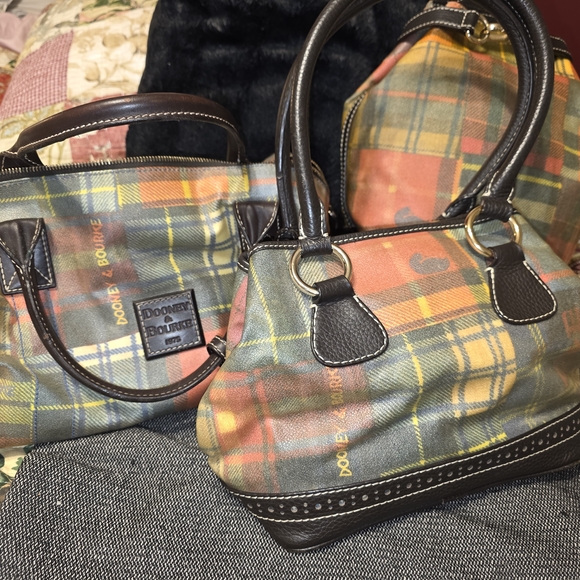 Dooney & Bourke Plaid Women's Bags - Multicolor - Picture 1 of 14